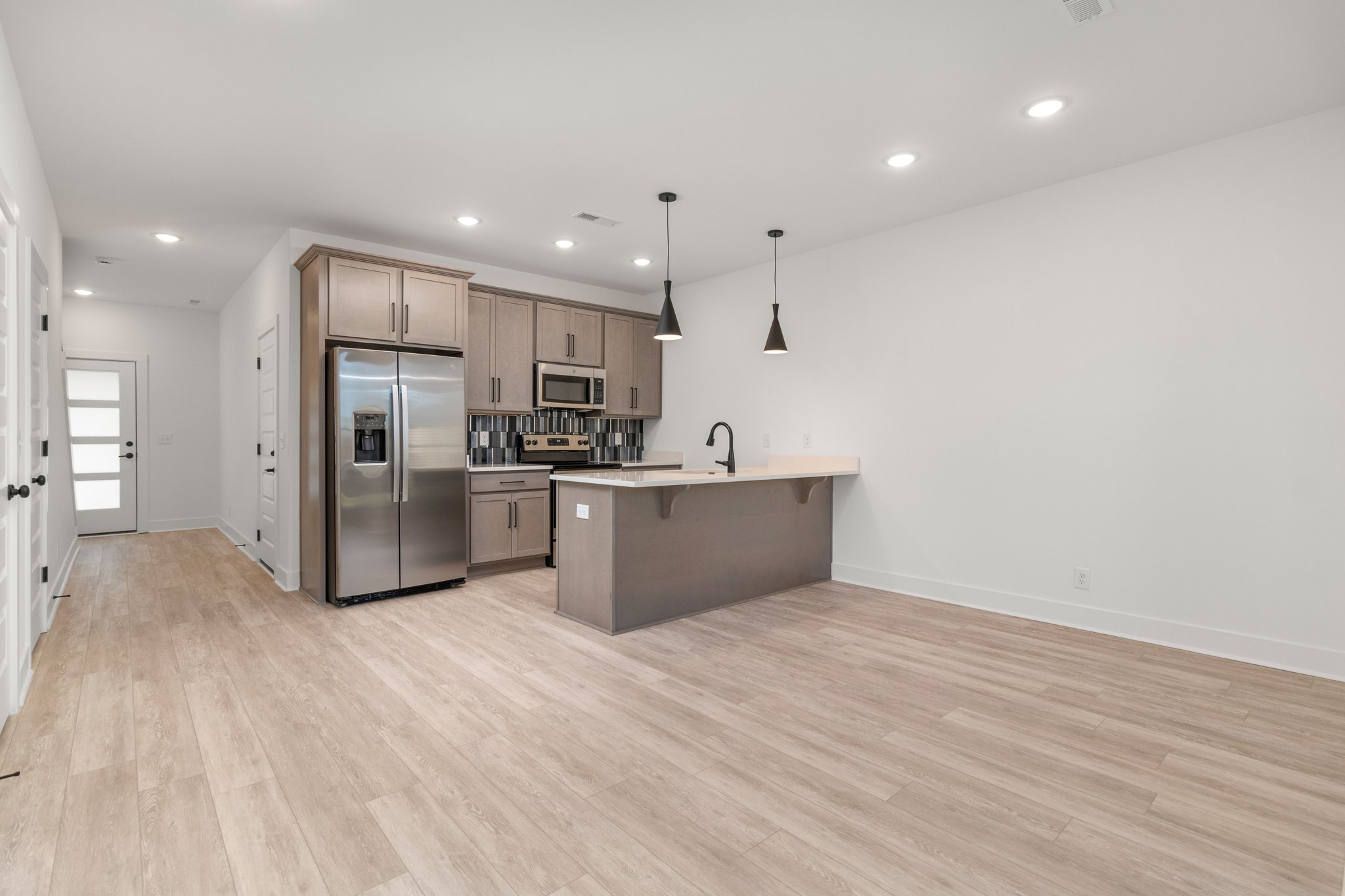 537 Bellamy Lane - H4